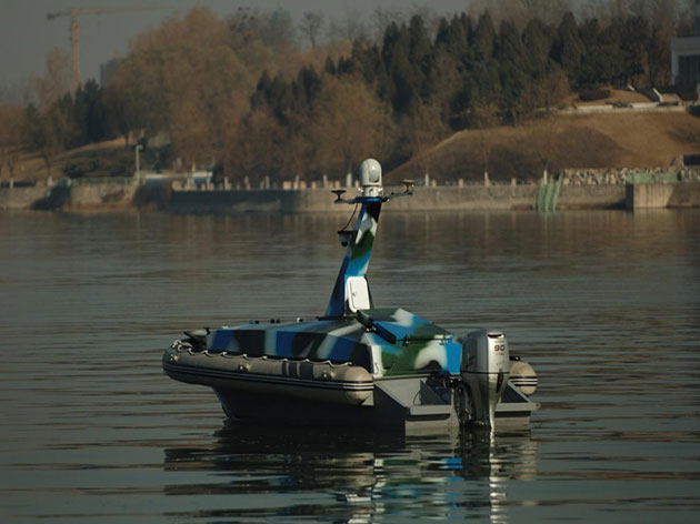 “守护神-Ⅰ"无人艇试航成功。